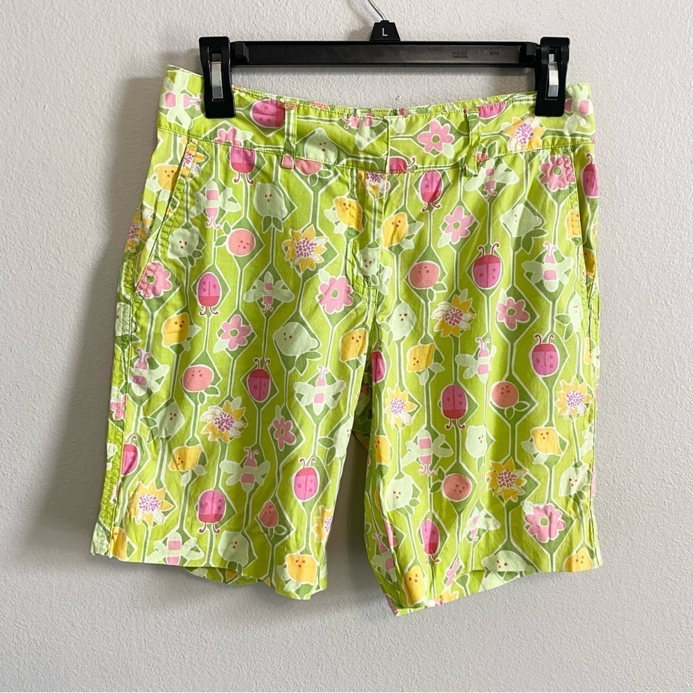 Lilly Pulitzer Vintage Green Lady Bug A-Maz-Ing Cotton Blend 8" Shorts 2